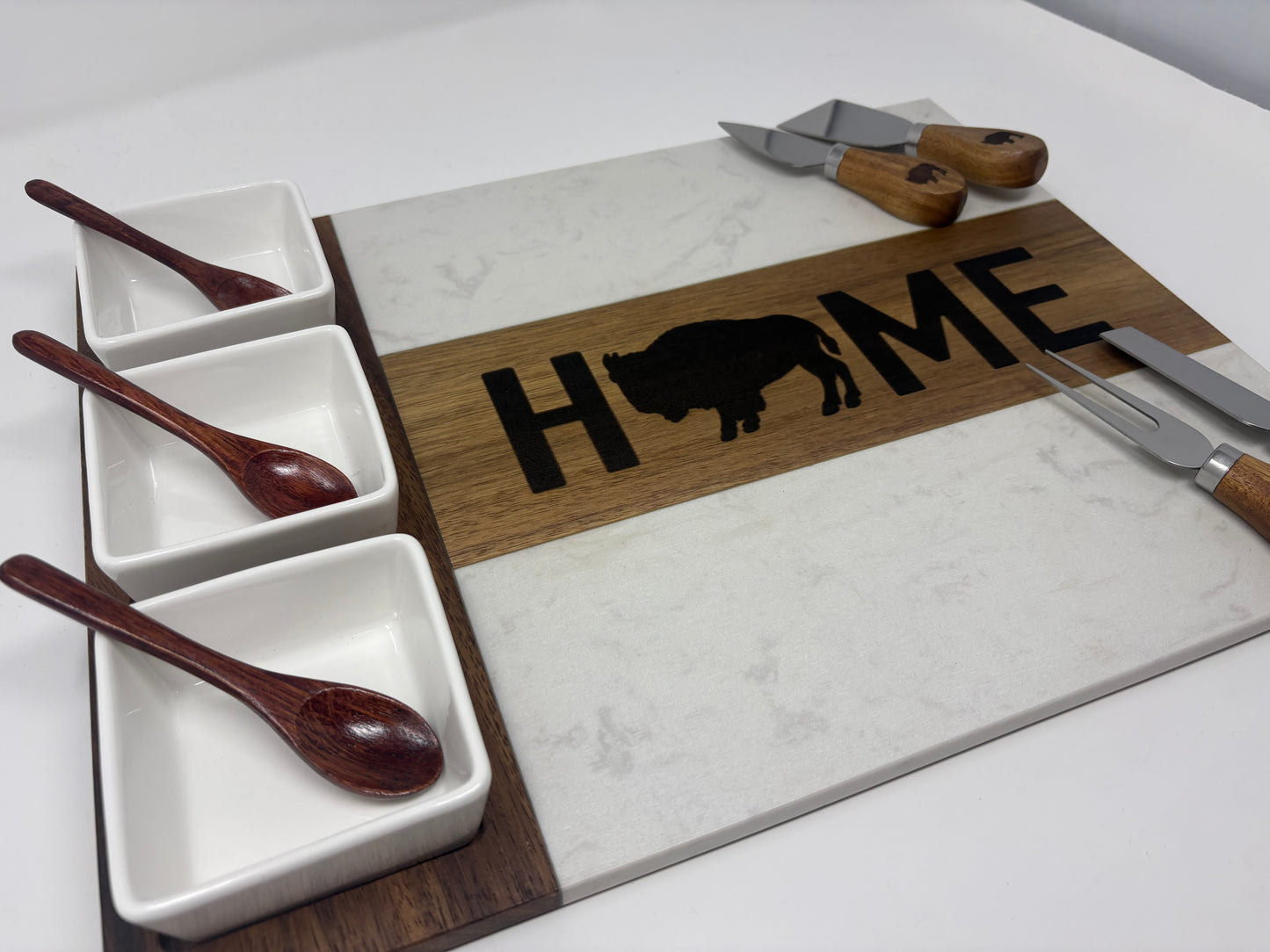 Buffalo HOME Charcuterie Board Set